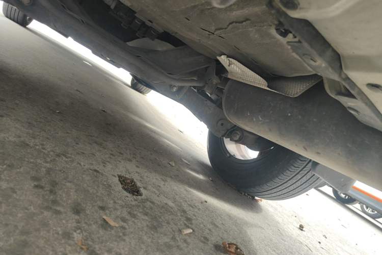 Used Dongfeng Aeolus AX7 2016 2.0L Automatic Zhiyi Trim Chassis Rear Left