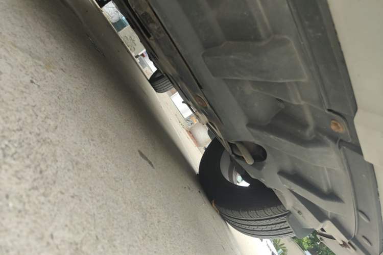 Used Dongfeng Aeolus AX7 2016 2.0L Automatic Zhiyi Trim Chassis Rear Right