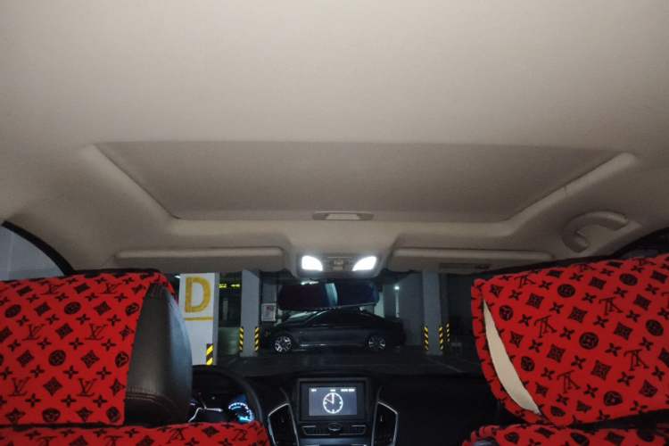 Used Dongfeng Aeolus AX7 2016 2.0L Manual Zhuyue Model Headliner