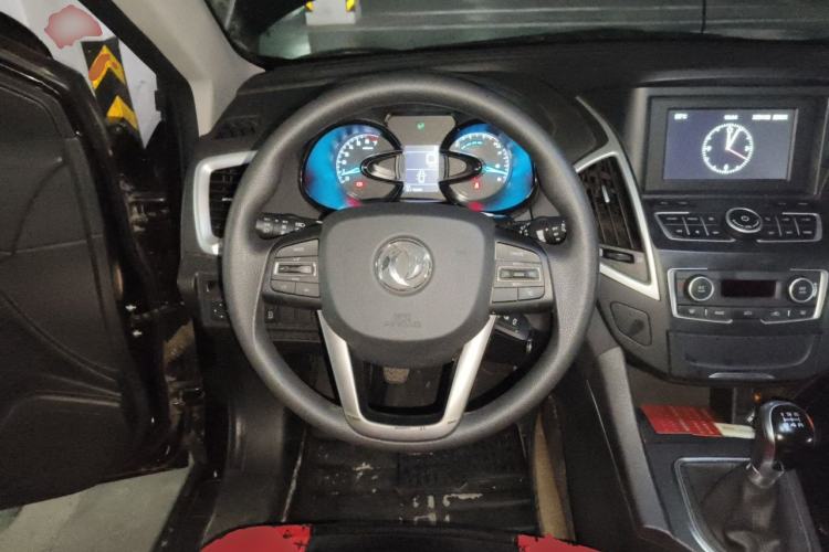 Used Dongfeng Aeolus AX7 2016 2.0L Manual Zhuyue Model Steering Wheel
