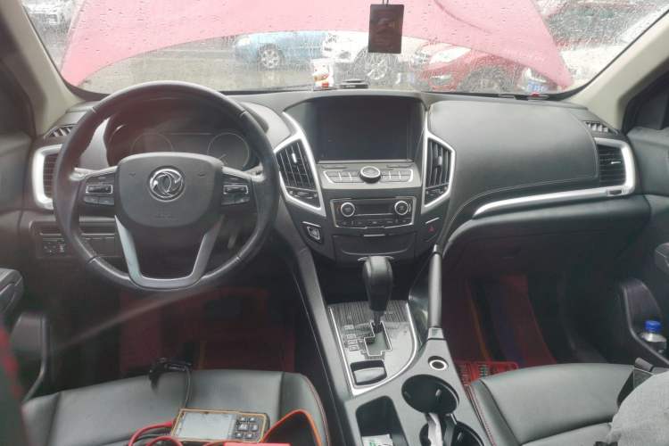 Used Dongfeng Aeolus AX7 2016 2.0L Automatic Zhiyi Trim Center Console