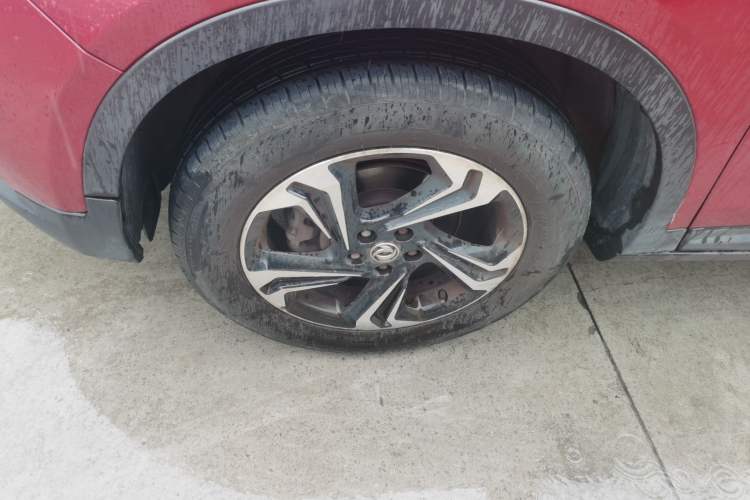 Used Dongfeng Aeolus AX7 2016 2.0L Automatic Zhiyi Trim Left Front Wheel Hub