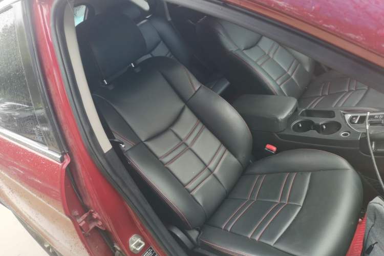Used Dongfeng Aeolus AX7 2016 2.0L Automatic Zhiyi Trim Right Front Seat