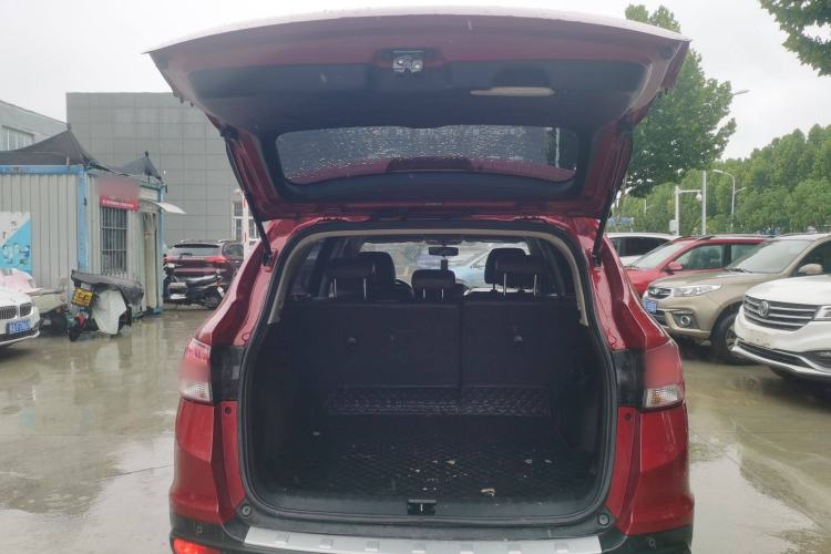 Used Dongfeng Aeolus AX7 2016 2.0L Automatic Zhiyi Trim Trunk