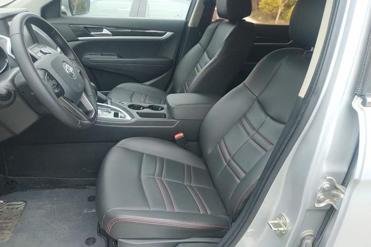 Used Dongfeng Aeolus AX7 2016 2.0L Automatic Zhiyi Trim Left Front Seat