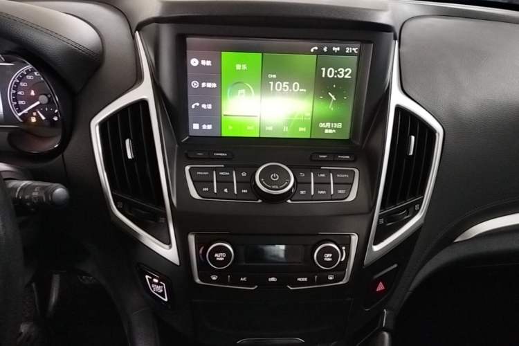 Used Dongfeng Aeolus AX7 2016 2.0L Automatic Zhiyi Trim Audio And AC Panel