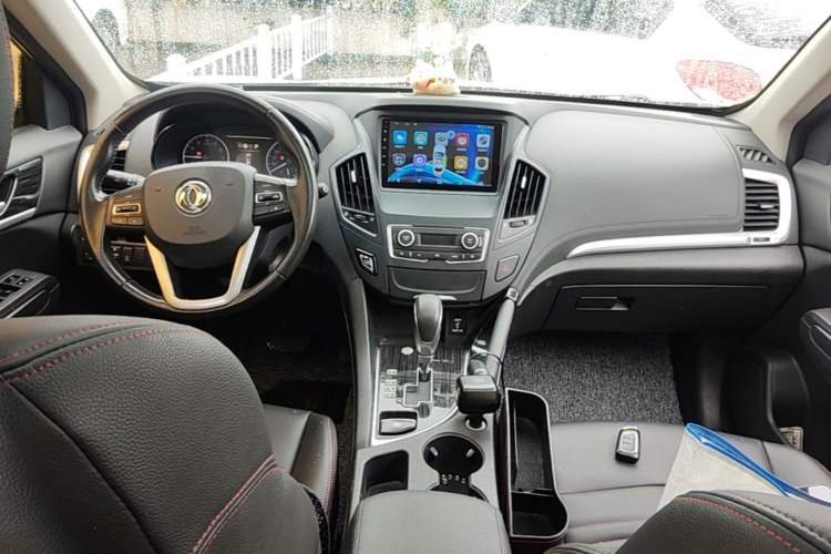 Used Dongfeng Aeolus AX7 2016 2.0L Automatic Zhiyi Trim Center Console