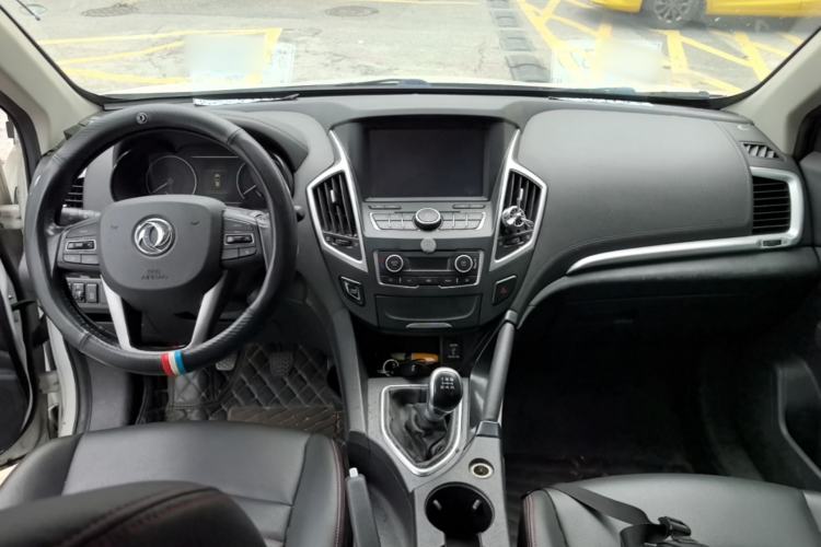 Used Dongfeng Aeolus AX7 2016 2.0L Manual Zhiyi Trim Center Console