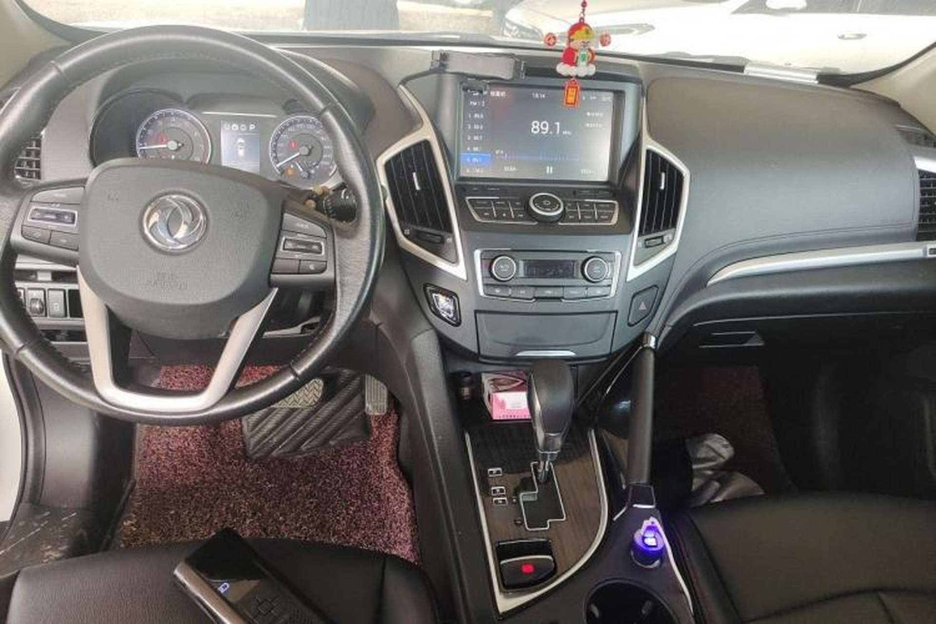 Used Dongfeng Aeolus AX7 2016 2.0L Automatic Zhiyi Trim Center Console