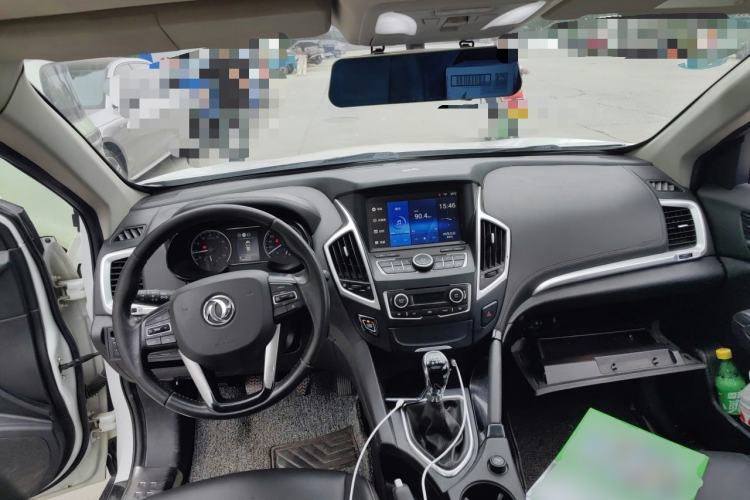 Used Dongfeng Aeolus AX7 2016 2.0L Manual Zhiyi Trim Center Console