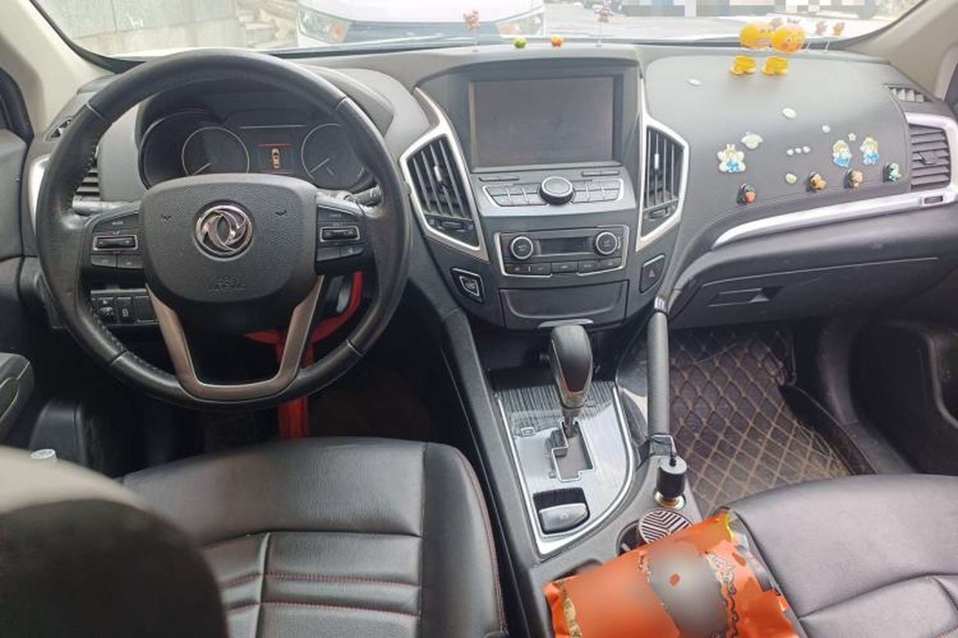 Used Dongfeng Aeolus AX7 2016 2.0L Automatic Zhiyi Trim Center Console