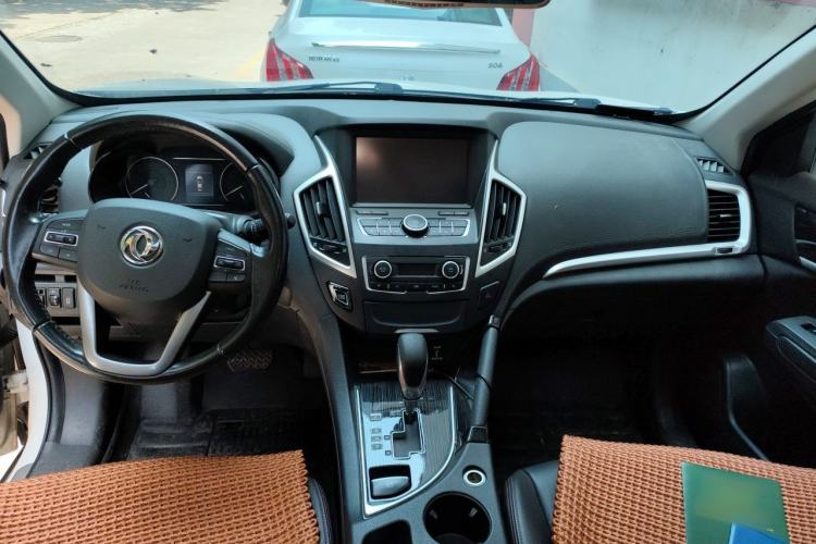 Used Dongfeng Aeolus AX7 2016 2.0L Automatic Zhiyi Trim Center Console