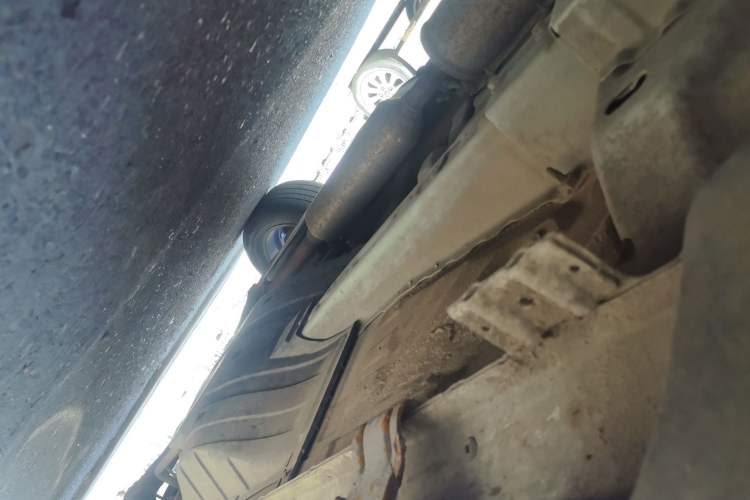 Used Dongfeng Aeolus AX7 2016 1.4T Manual Zhuyue Model Chassis Front Left