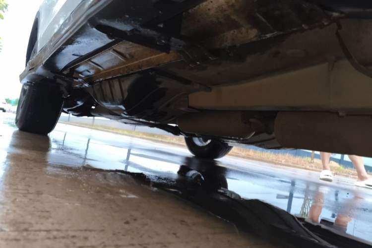 Used Dongfeng Aeolus AX7 2016 2.0L Automatic Zhiyi Trim Chassis Front Right