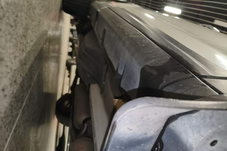Used Dongfeng Aeolus AX7 2016 2.0L Manual Zhiyi Trim Chassis Front Right