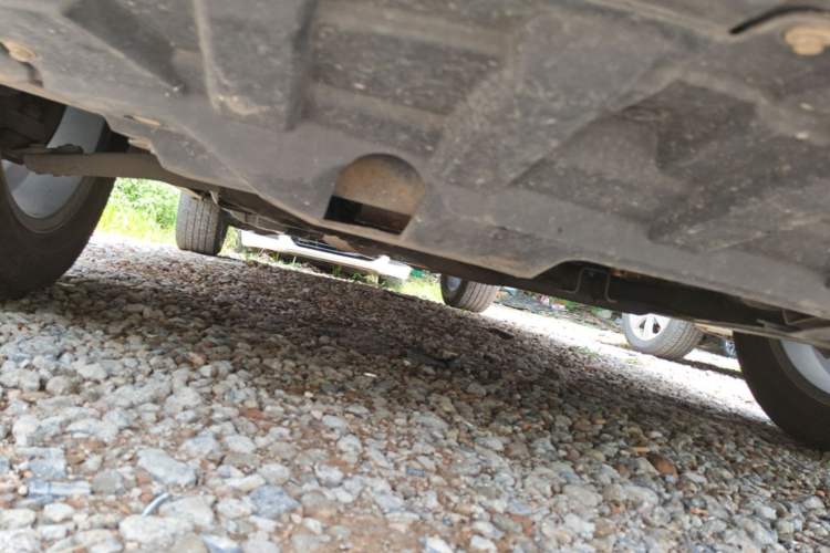 Used Dongfeng Aeolus AX7 2016 2.3L Automatic ZhiZun Version Chassis Front Right