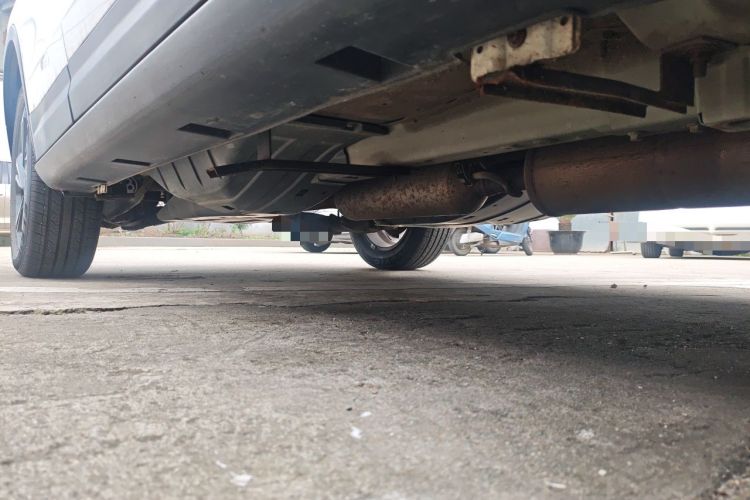Used Dongfeng Aeolus AX7 2016 1.4T Manual Zhuyue Model Chassis Front Right