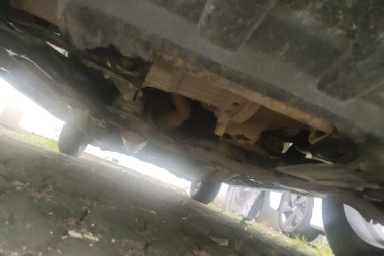 Used Dongfeng Aeolus AX7 2016 1.4T Manual Zhuyue Model Chassis Front