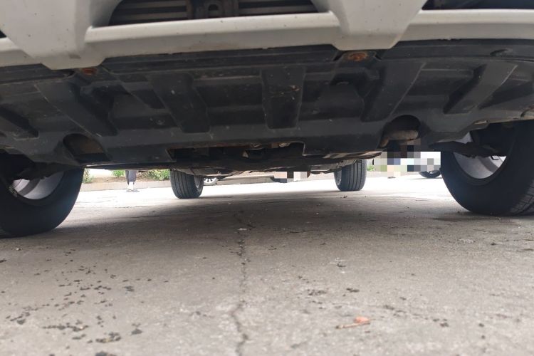 Used Dongfeng Aeolus AX7 2016 1.4T Manual Zhuyue Model Chassis Front