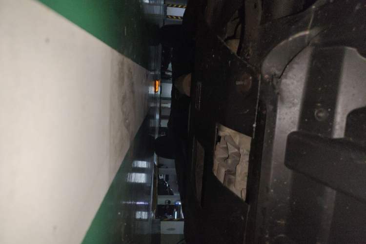 Used Dongfeng Aeolus AX7 2016 2.0L Automatic Zhiyi Trim Chassis Front