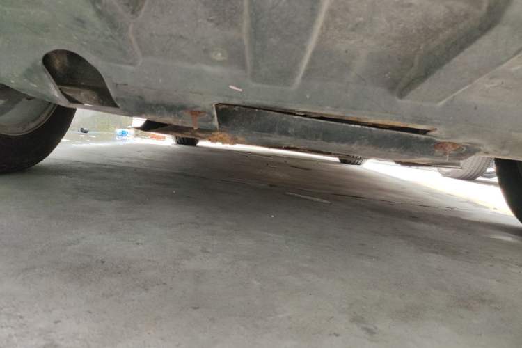 Used Dongfeng Aeolus AX7 2016 2.0L Automatic Zhiyi Trim Chassis Front