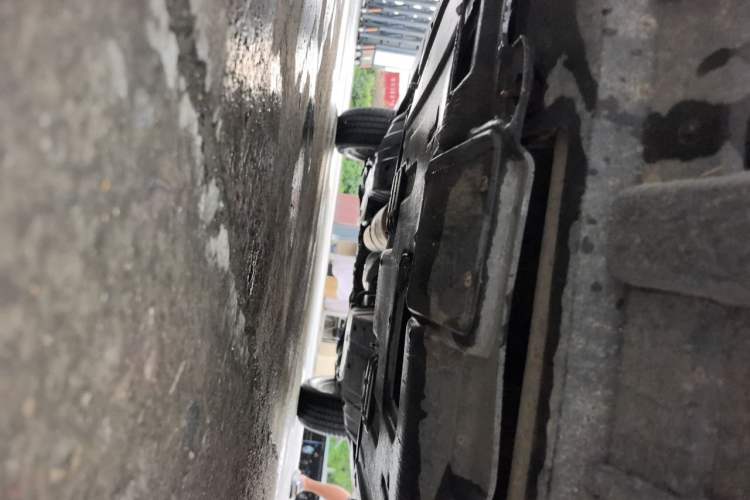 Used Dongfeng Aeolus AX7 2016 1.4T Manual Zhuyue Model Chassis Front