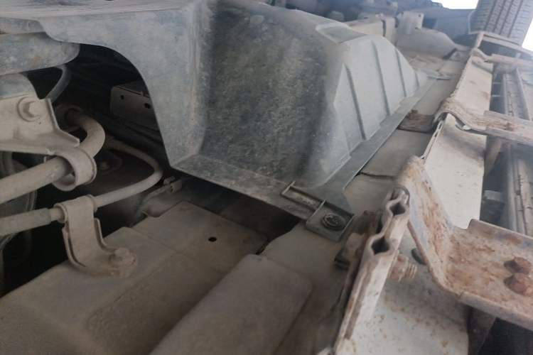 Used Dongfeng Aeolus AX7 2016 2.0L Automatic Zhiyi Trim Chassis Rear Left