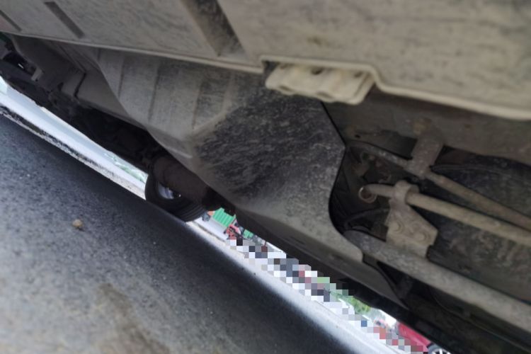 Used Dongfeng Aeolus AX7 2016 2.0L Automatic Zhiyi Trim Chassis Rear Left