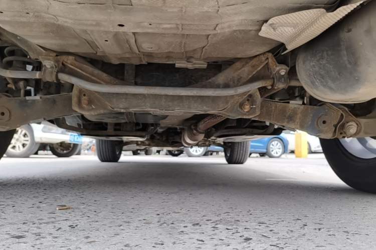 Used Dongfeng Aeolus AX7 2016 1.4T Manual Zhuyue Model Chassis Rear