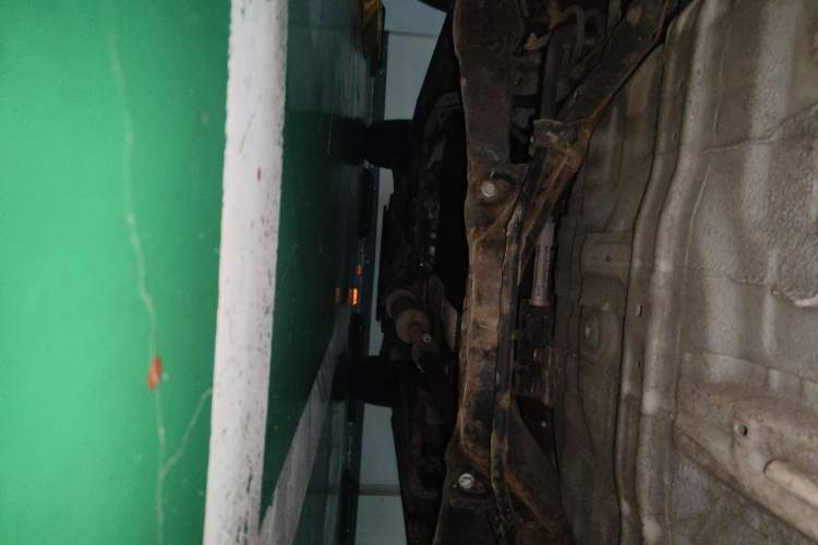 Used Dongfeng Aeolus AX7 2016 2.0L Automatic Zhiyi Trim Chassis Rear