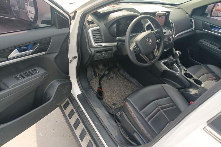 Used Dongfeng Aeolus AX7 2016 1.4T Manual Zhuyue Model Driver Seat
