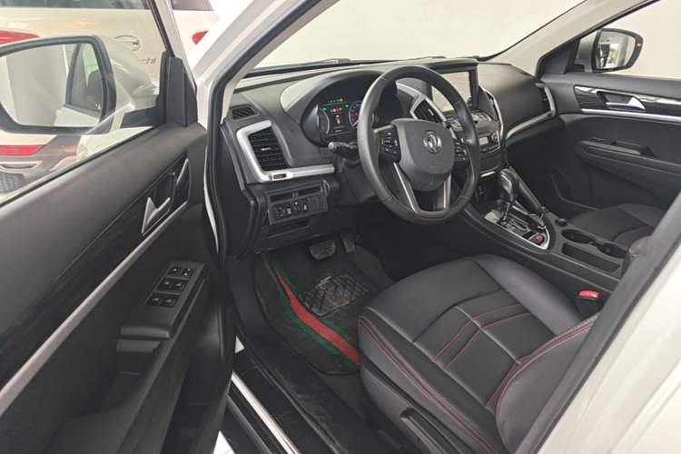 Used Dongfeng Aeolus AX7 2016 2.0L Automatic Zhiyi Trim Driver Seat