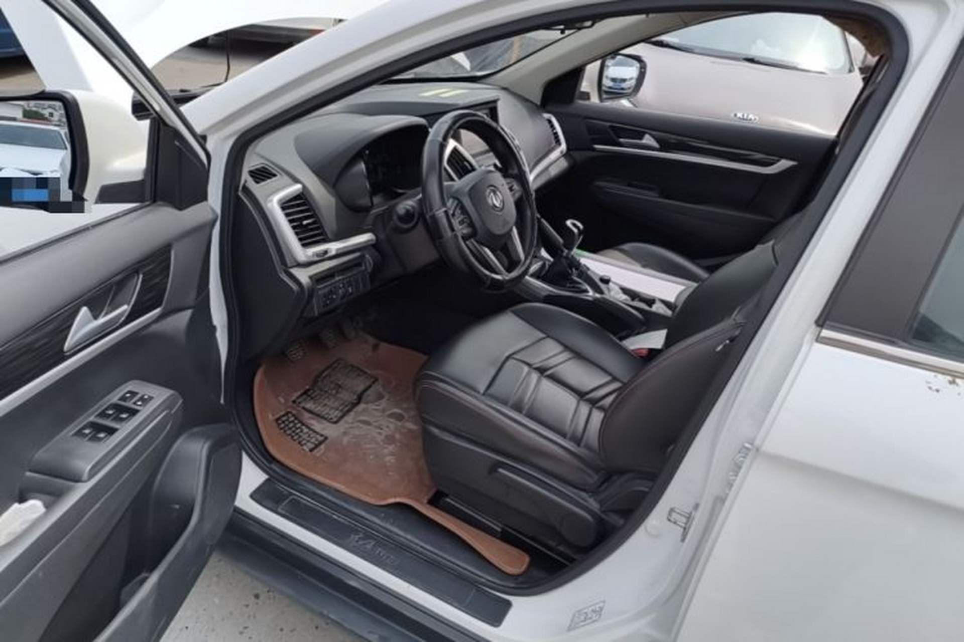 Used Dongfeng Aeolus AX7 2016 1.4T Manual Zhuyue Model Driver Seat