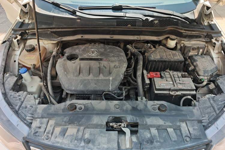 Used Dongfeng Aeolus AX7 2016 1.4T Manual Zhuyue Model Engine Bay