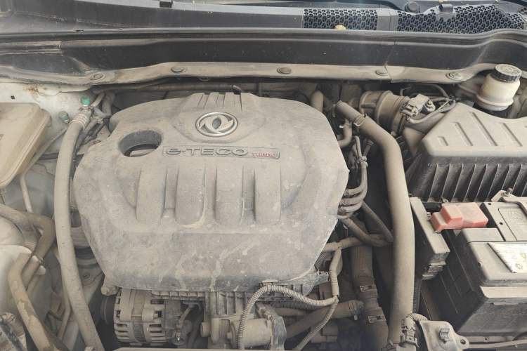 Used Dongfeng Aeolus AX7 2016 1.4T Manual Zhuyue Model Engine Bay