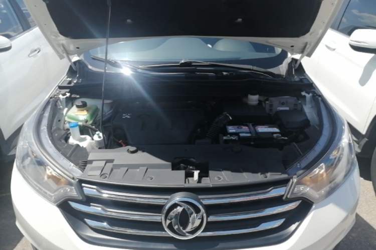 Used Dongfeng Aeolus AX7 2016 2.0L Automatic Zhiyi Trim Engine Bay