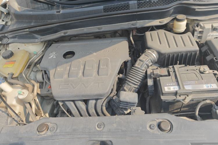 Used Dongfeng Aeolus AX7 2016 2.0L Automatic Zhiyue Trim Engine Bay