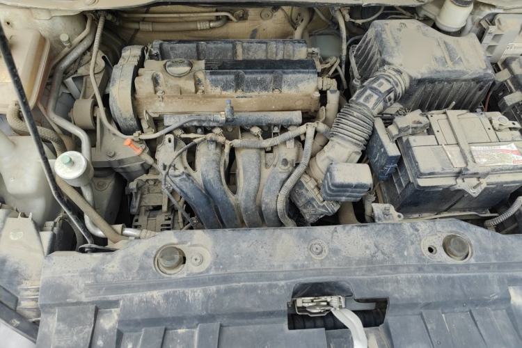 Used Dongfeng Aeolus AX7 2016 2.0L Manual Zhiyi Trim Engine Bay