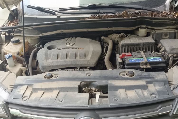 Used Dongfeng Aeolus AX7 2016 1.4T Manual Zhuyue Model Engine Bay