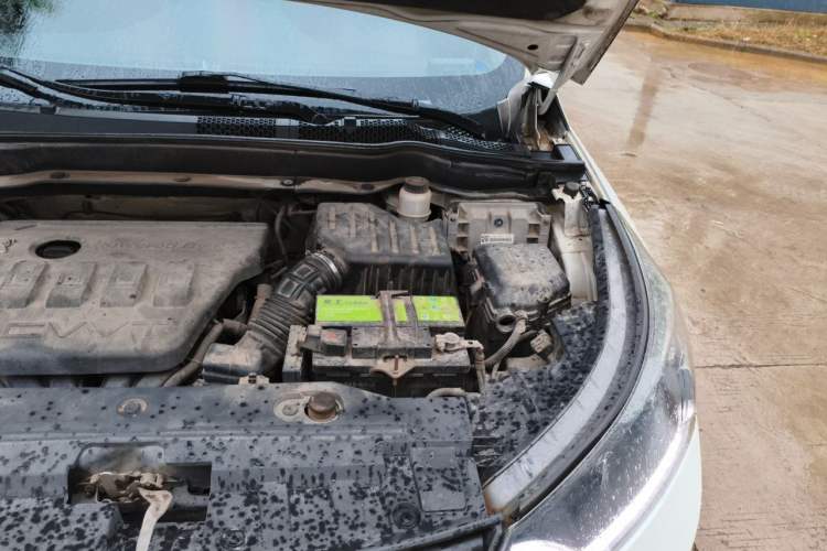 Used Dongfeng Aeolus AX7 2016 2.0L Automatic Zhiyi Trim Engine Bay Left