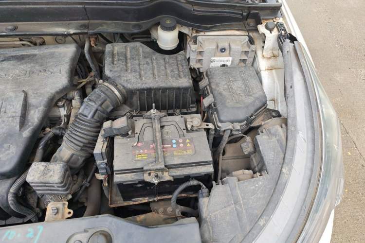 Used Dongfeng Aeolus AX7 2016 2.0L Manual Zhiyi Trim Engine Bay Left