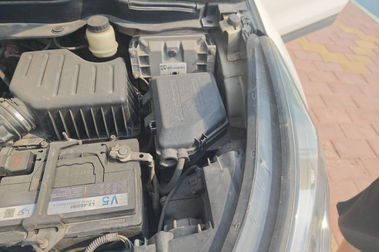 Used Dongfeng Aeolus AX7 2016 2.0L Automatic Zhiyue Trim Engine Bay Left