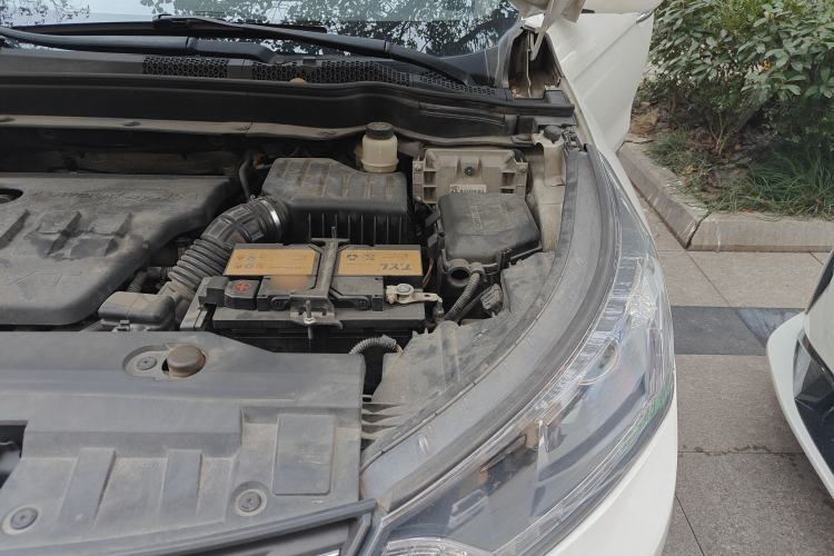 Used Dongfeng Aeolus AX7 2016 2.0L Automatic Zhiyi Trim Engine Bay Left