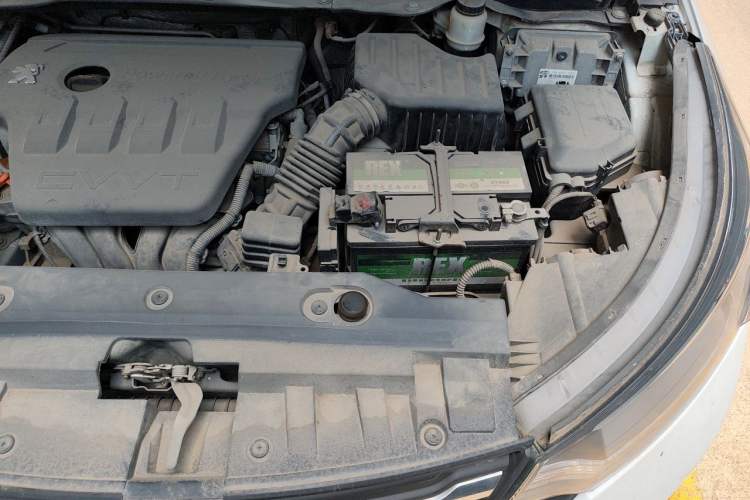 Used Dongfeng Aeolus AX7 2016 2.0L Automatic Zhiyi Trim Engine Bay Left