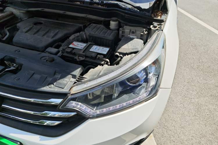 Used Dongfeng Aeolus AX7 2016 2.0L Automatic Zhiyue Trim Engine Bay Left