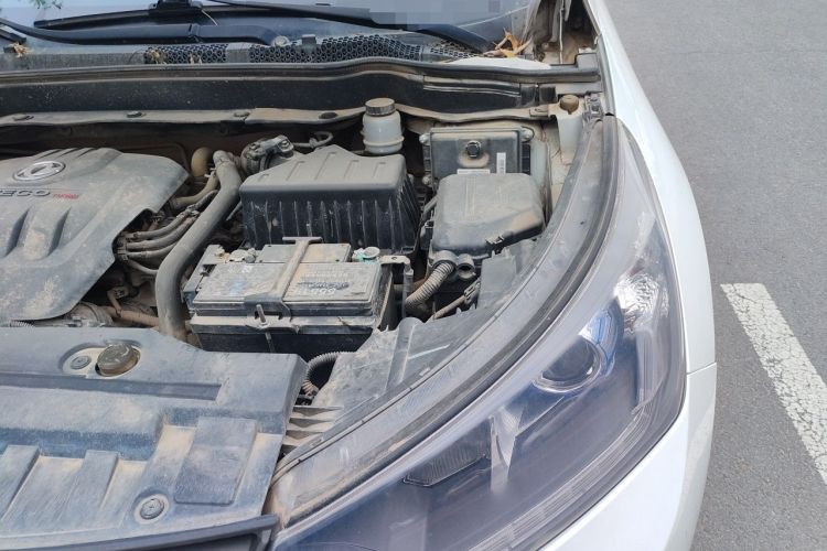 Used Dongfeng Aeolus AX7 2016 1.4T Manual ZhiShang Model Engine Bay Left