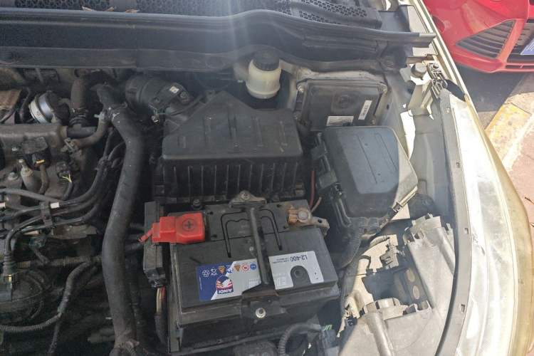 Used Dongfeng Aeolus AX7 2016 1.4T Manual Zhuyue Model Engine Bay Left