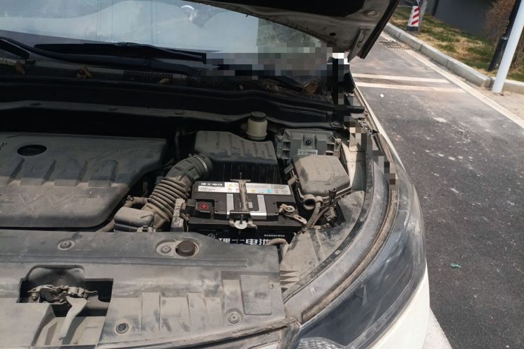 Used Dongfeng Aeolus AX7 2016 2.0L Automatic Zhiyi Trim Engine Bay Left