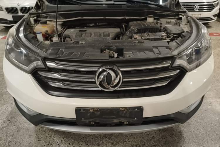 Used Dongfeng Aeolus AX7 2016 2.0L Manual Zhiyi Trim Engine Bay