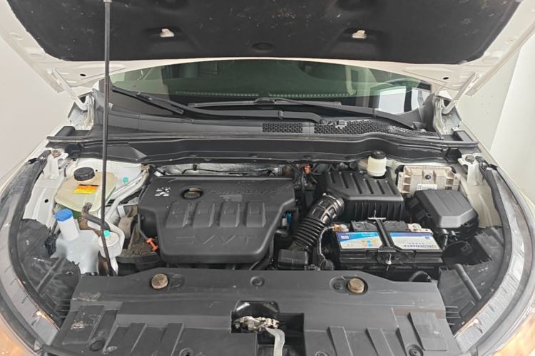 Used Dongfeng Aeolus AX7 2016 2.0L Automatic Zhiyi Trim Engine Bay